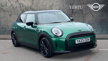MINI Hatchback 1.5 Cooper Exclusive 5dr Auto Petrol Hatchback